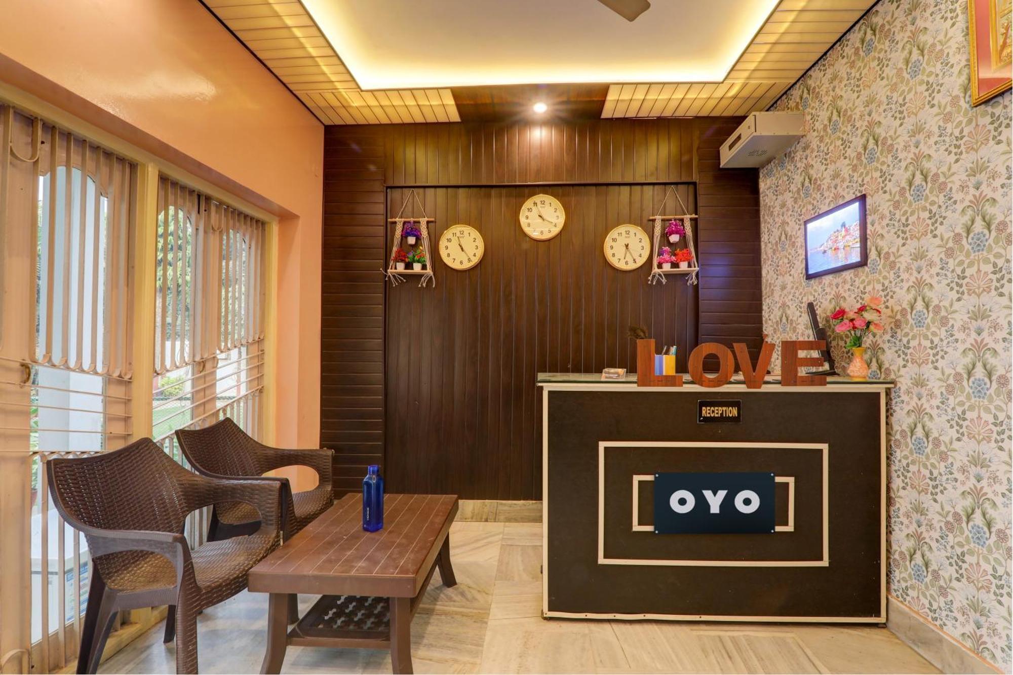 Hotel O Flagship Adbhut Moment Hotel 바라나시 외부 사진