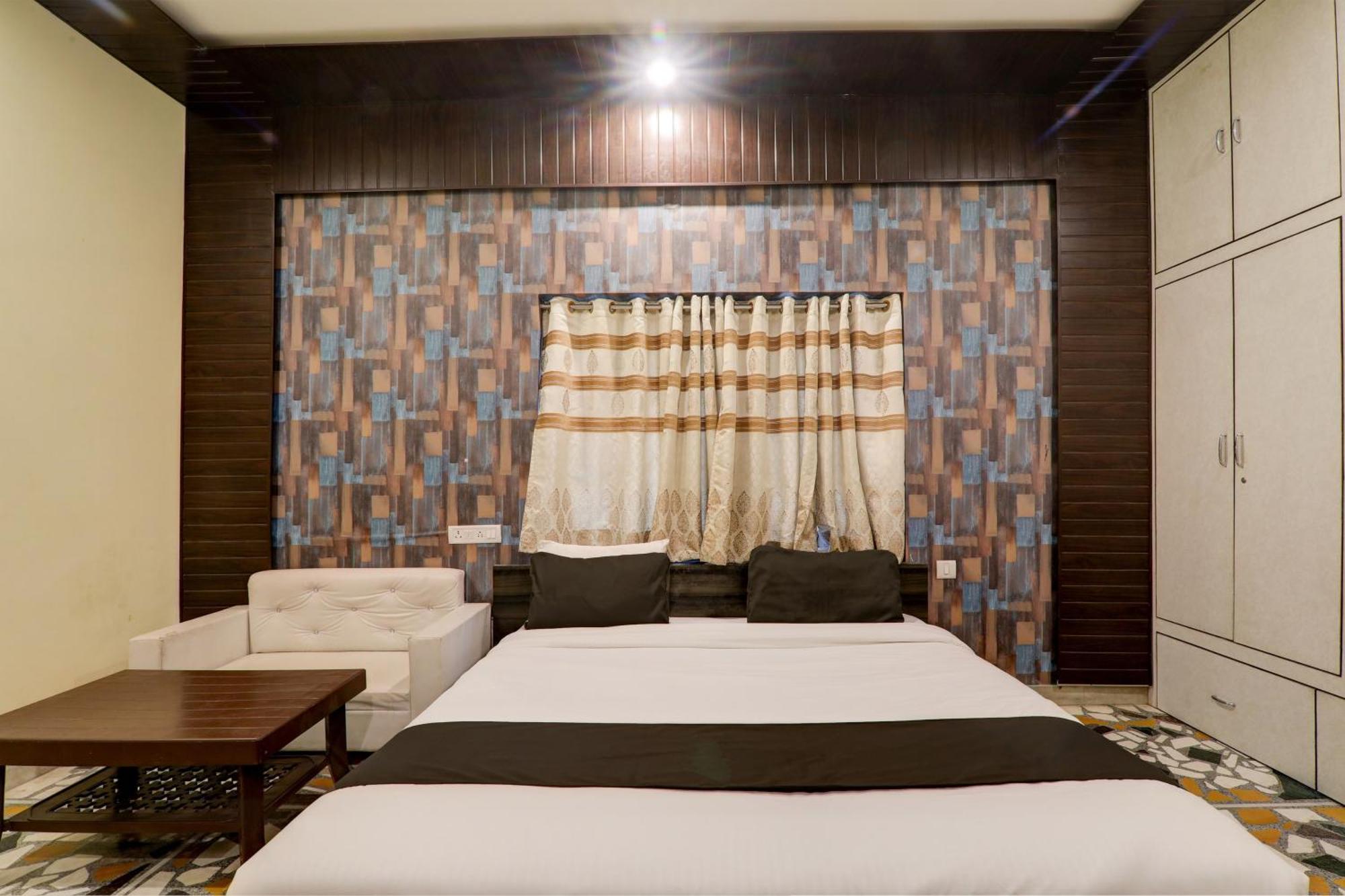 Hotel O Flagship Adbhut Moment Hotel 바라나시 외부 사진